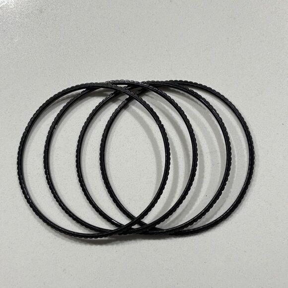 Vintage Y2K Black Bangle Bracelets Set of 4 - Picture 2 of 7